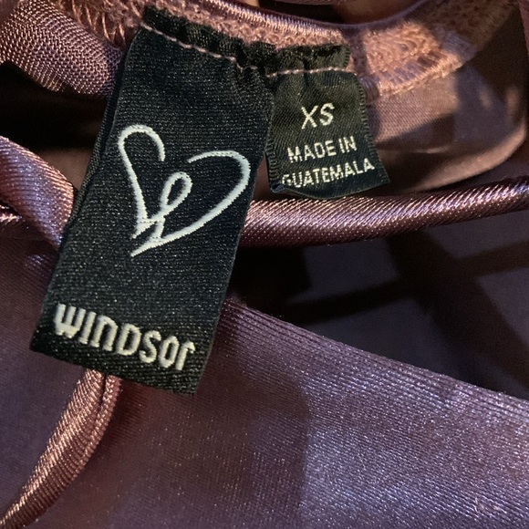 Windsor Size XS purple, mauve party dress - Picture 3 of 3